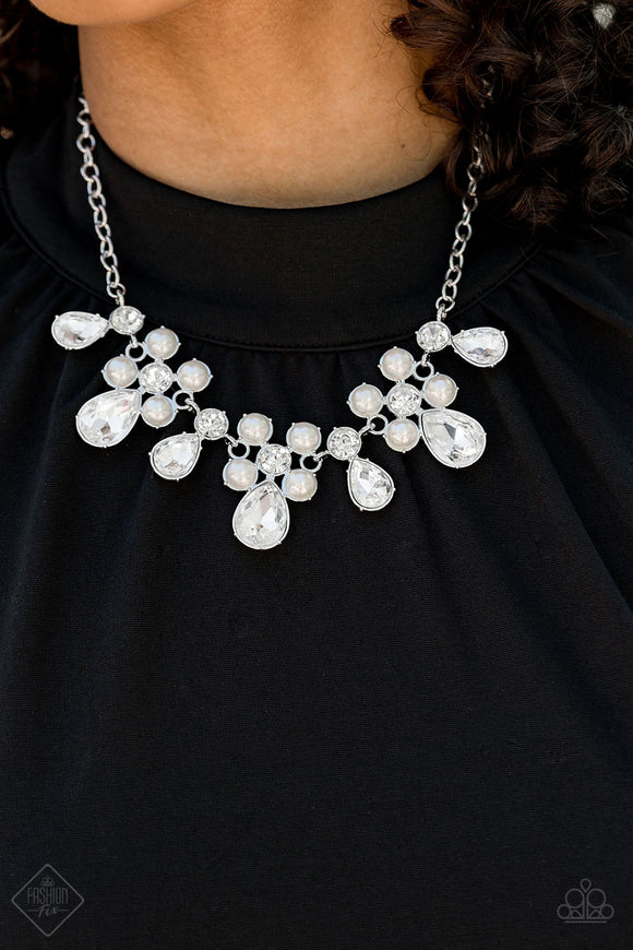Paparazzi Accessories Demurely Debutante White Necklace 