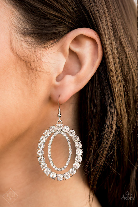 Paparazzi Accessories Deluxe Luxury White Earring 