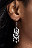 Paparazzi Accessories Mainstage Meet and Greet White Earring
