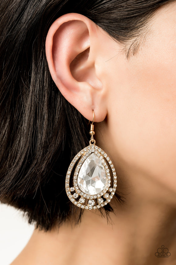 Paparazzi Accessories All Rise For Her Majesty Gold Earring 